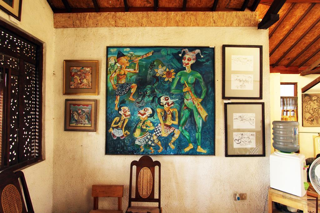 Posnya Seni Godod Art Gallery & Homestay Джок'якарта Екстер'єр фото